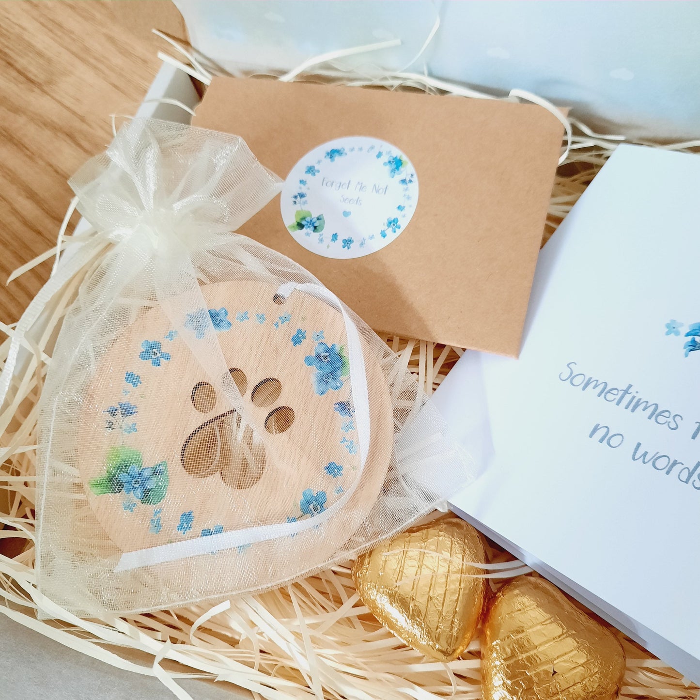 Pet Bereavement Box / Pet Comfort Box / Pet Loss / Hug in a box / Letter Box Gift / Thinking of you