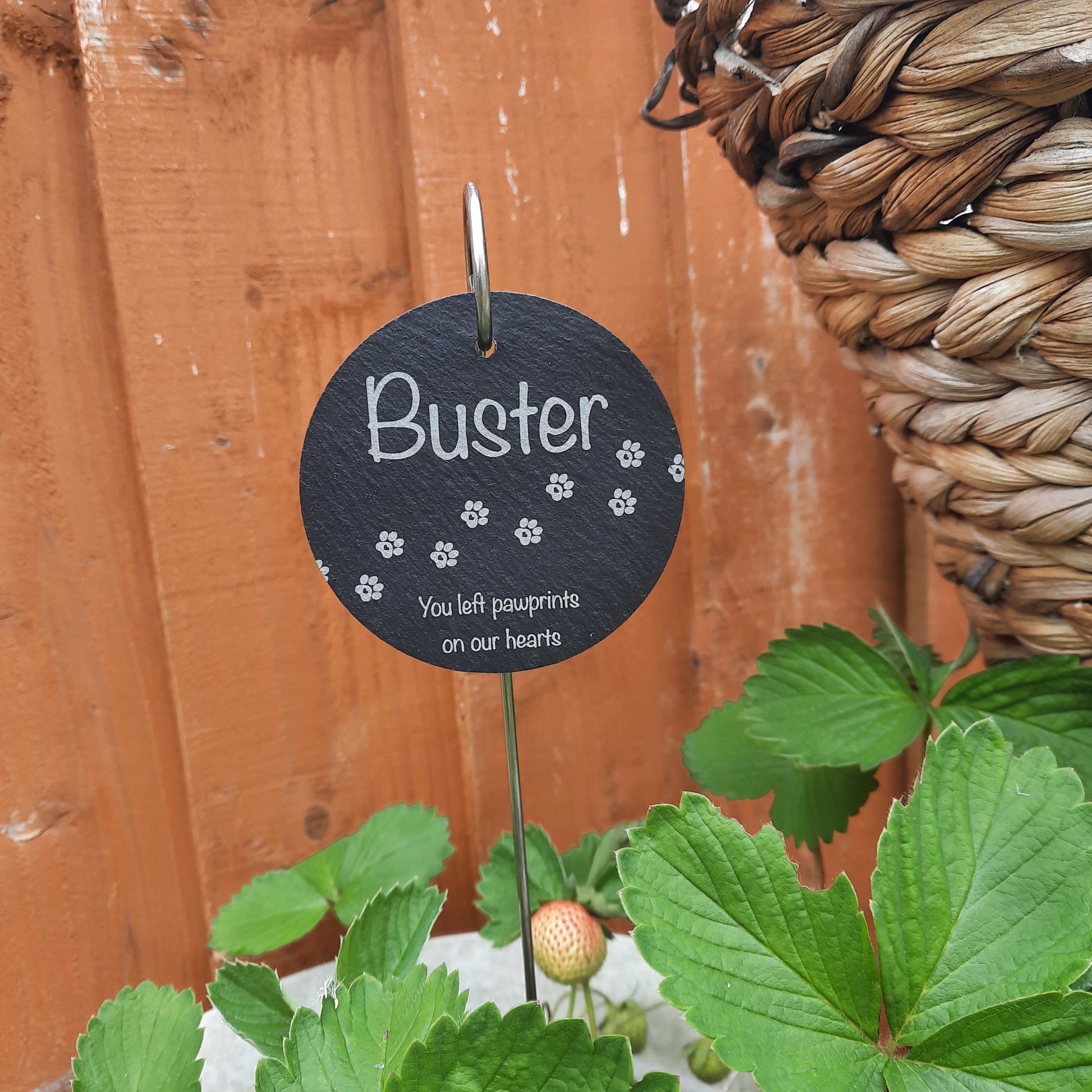 Pet Memorial Garden Slate and Hook / Pet loss / Circle Memorial Plaque / Loss of Dog / Pet Bereavement Gift / Garden Memorial