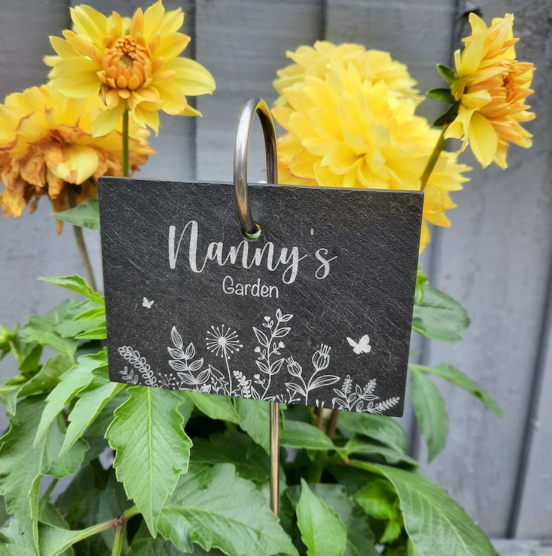 Mother's day gift - Nanny's Garden Slate and Hook / Mum's Garden / Memorial Plaque / Loss of Gran / Bereavement Gift / Gift for Garden