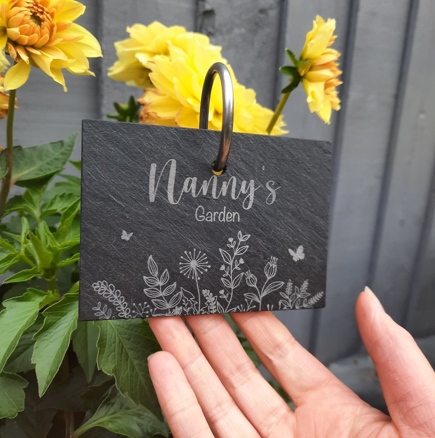 Mother's day gift - Nanny's Garden Slate and Hook / Mum's Garden / Memorial Plaque / Loss of Gran / Bereavement Gift / Gift for Garden