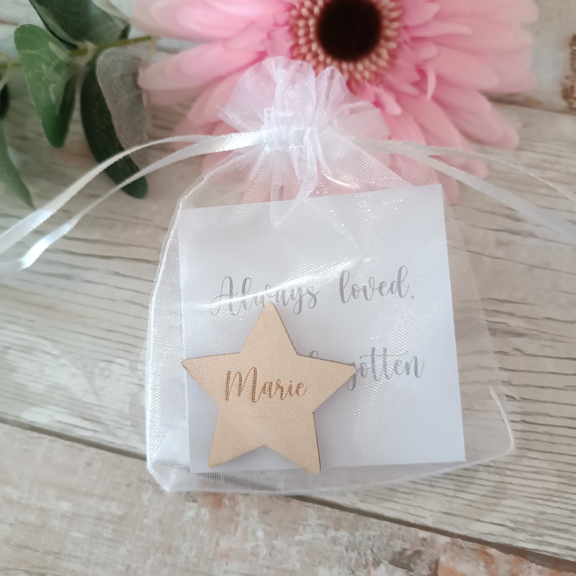 Funeral Memorial Favours / Star Funeral Tokens / Personalised Bereavement Keepsake / Wooden Stars / Acrylic Stars