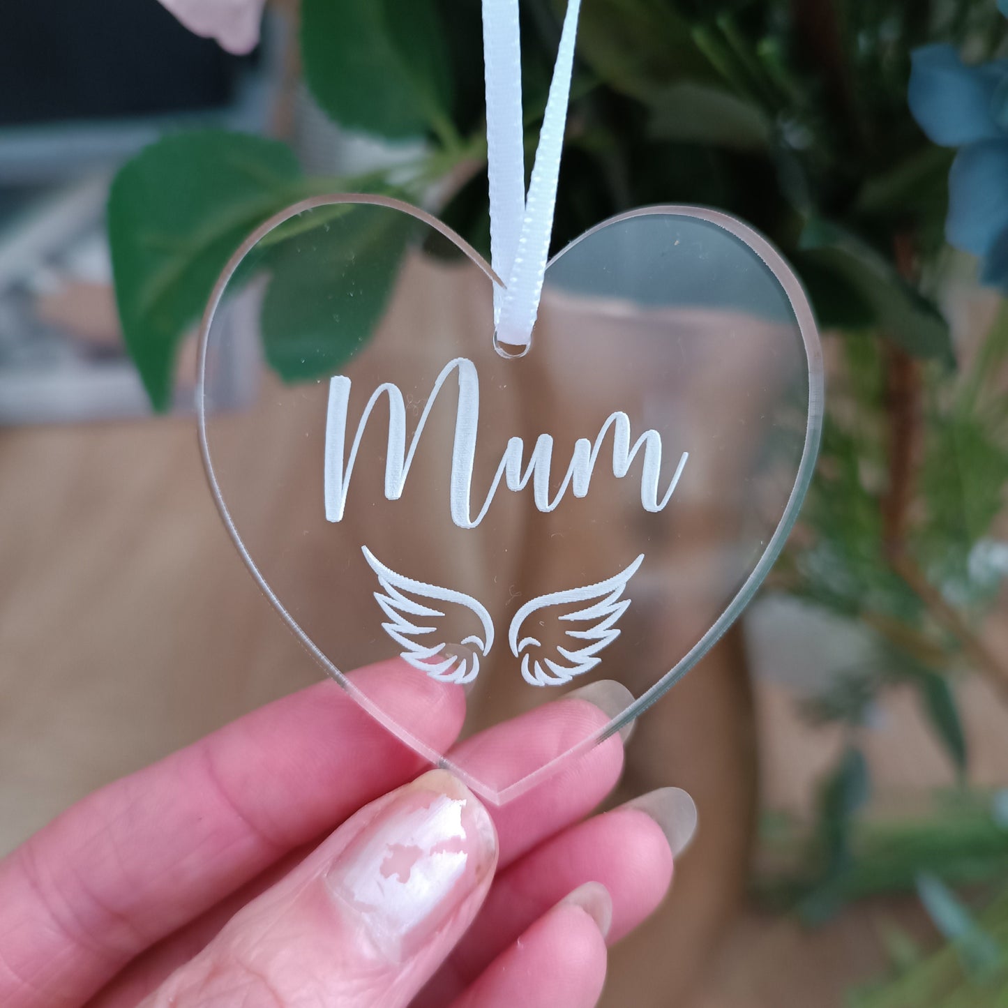 Mother's day gift - Acrylic Heart | Personalised Heart Decoration | Personalised Wings | Christmas Heart | Babyloss | Loss of Mum | Ornament