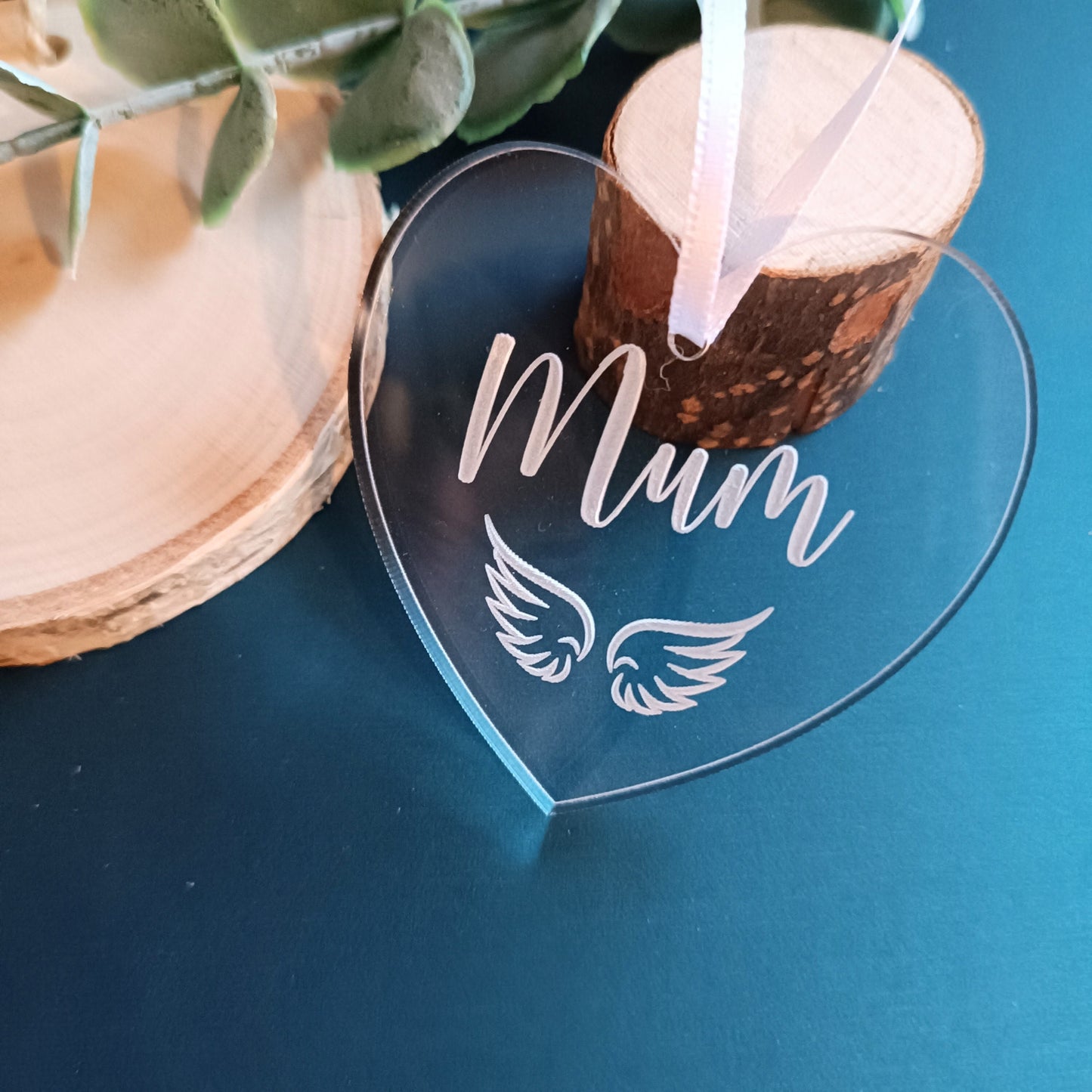 Mother's day gift - Acrylic Heart | Personalised Heart Decoration | Personalised Wings | Christmas Heart | Babyloss | Loss of Mum | Ornament