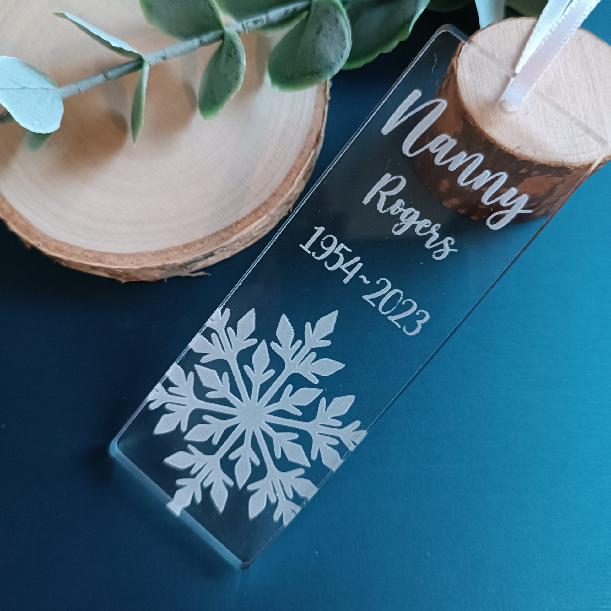 Hanging Christmas Tree Ornament | Personalised Tree Decoration | Personalised Snowflake | Loss of Loved One | Dandelion | Angel Wings