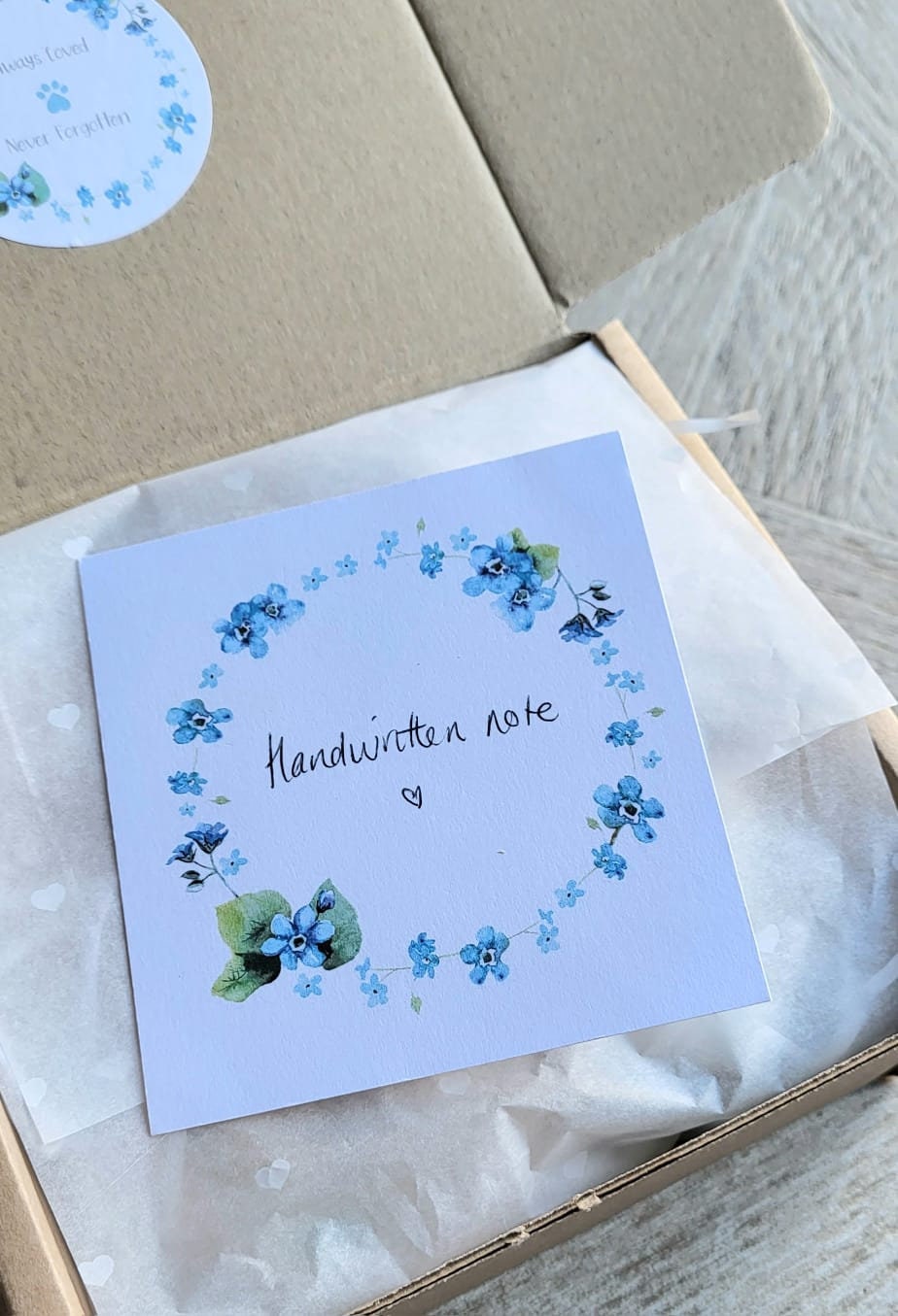Pet Bereavement Box / Comfort Box / Forget Me Not Bereavement Gift / Loss of Pet
