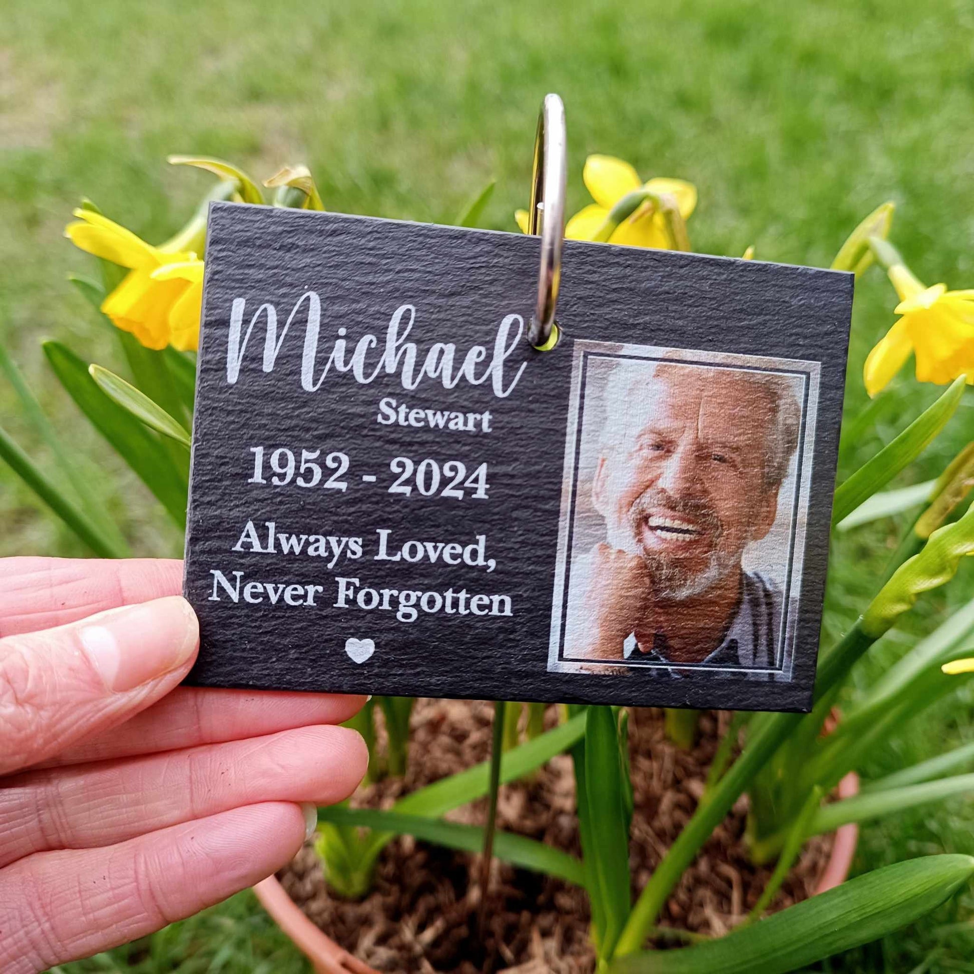 Memorial PHOTO Garden Slate and Hook / Loss of Mum / Memorial Plaque / Garden Memorial / Loss of Dad