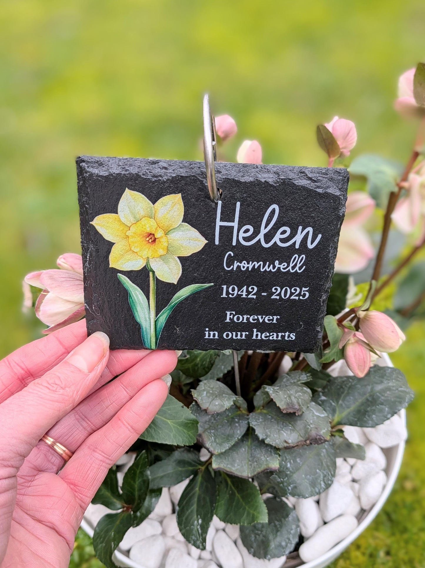 Memorial Slate and Hook | Birth Flower Memorial Plaque | Garden Memorial